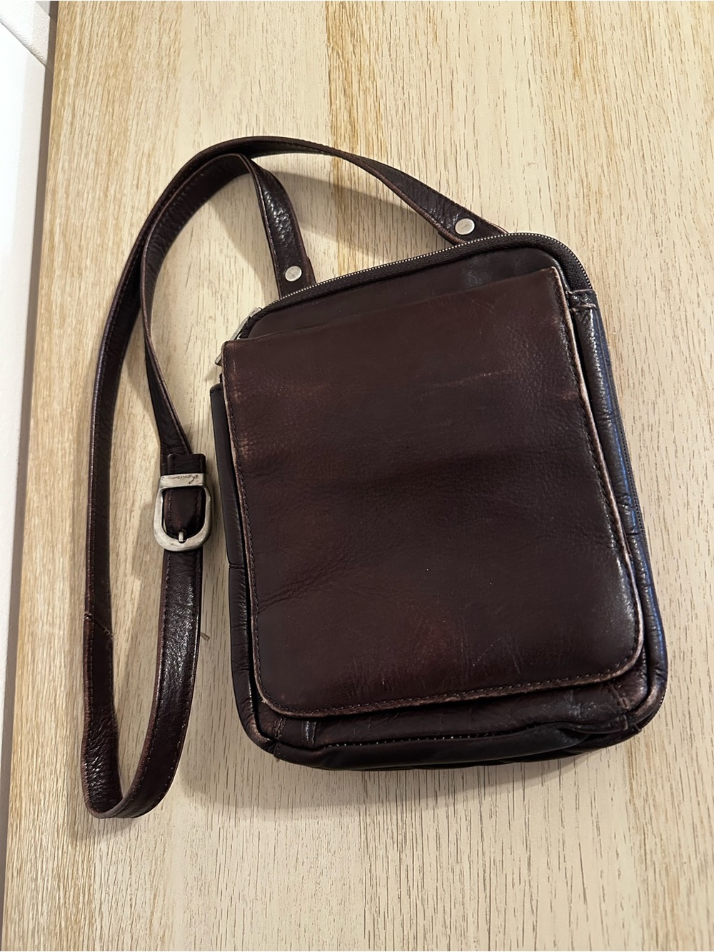 Vintage Lavive Dark Brown Leather Crossbody Bag